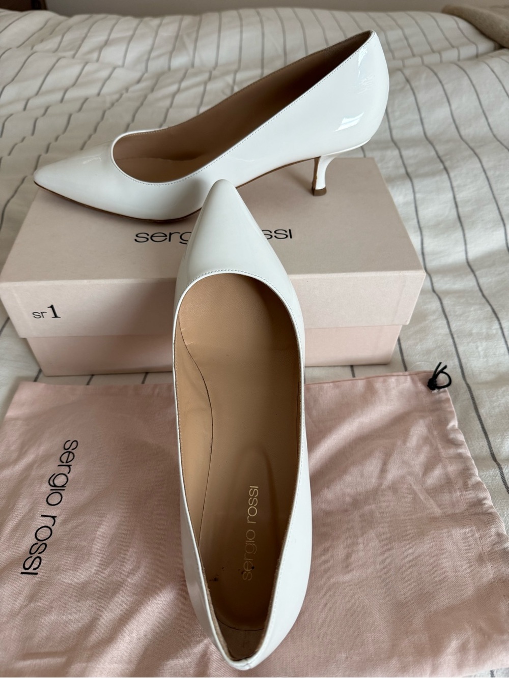 Sergio Rossi White Patent leather 50 Pointed Toe Pumps SZ 40.5 full set